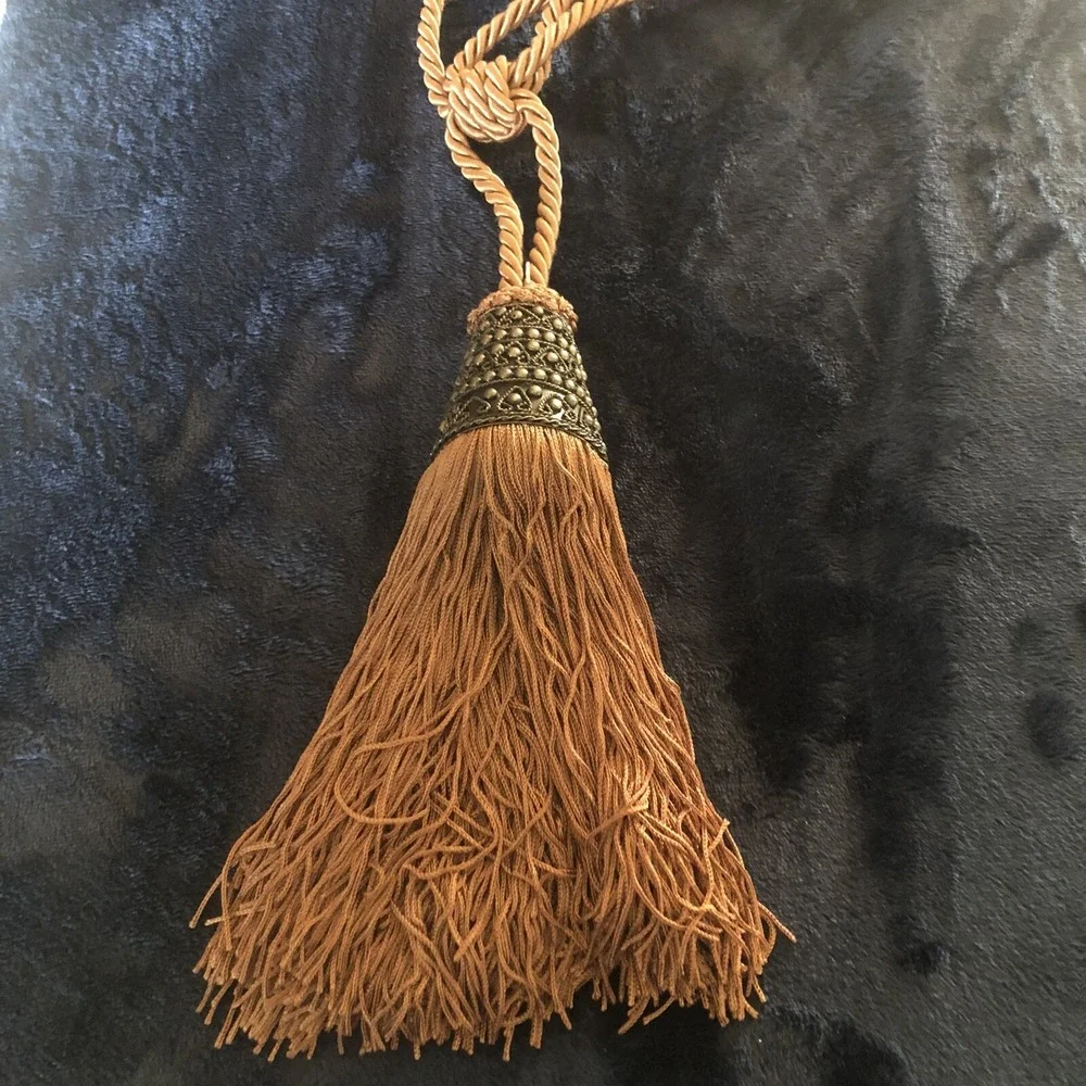 Vienna Trimmings Brown Curtain Rope Tieback w/ 6.75